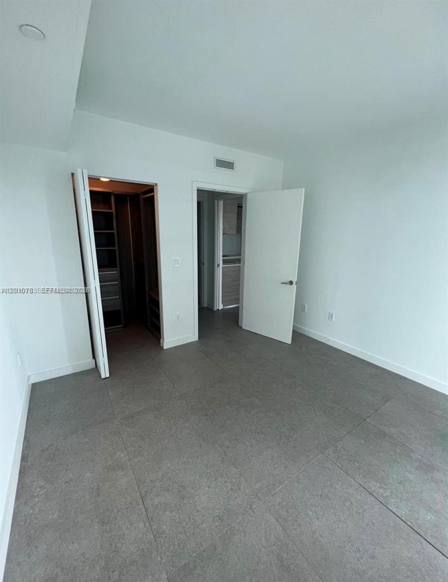 1300 S Miami Ave #1807, Miami FL 33130
