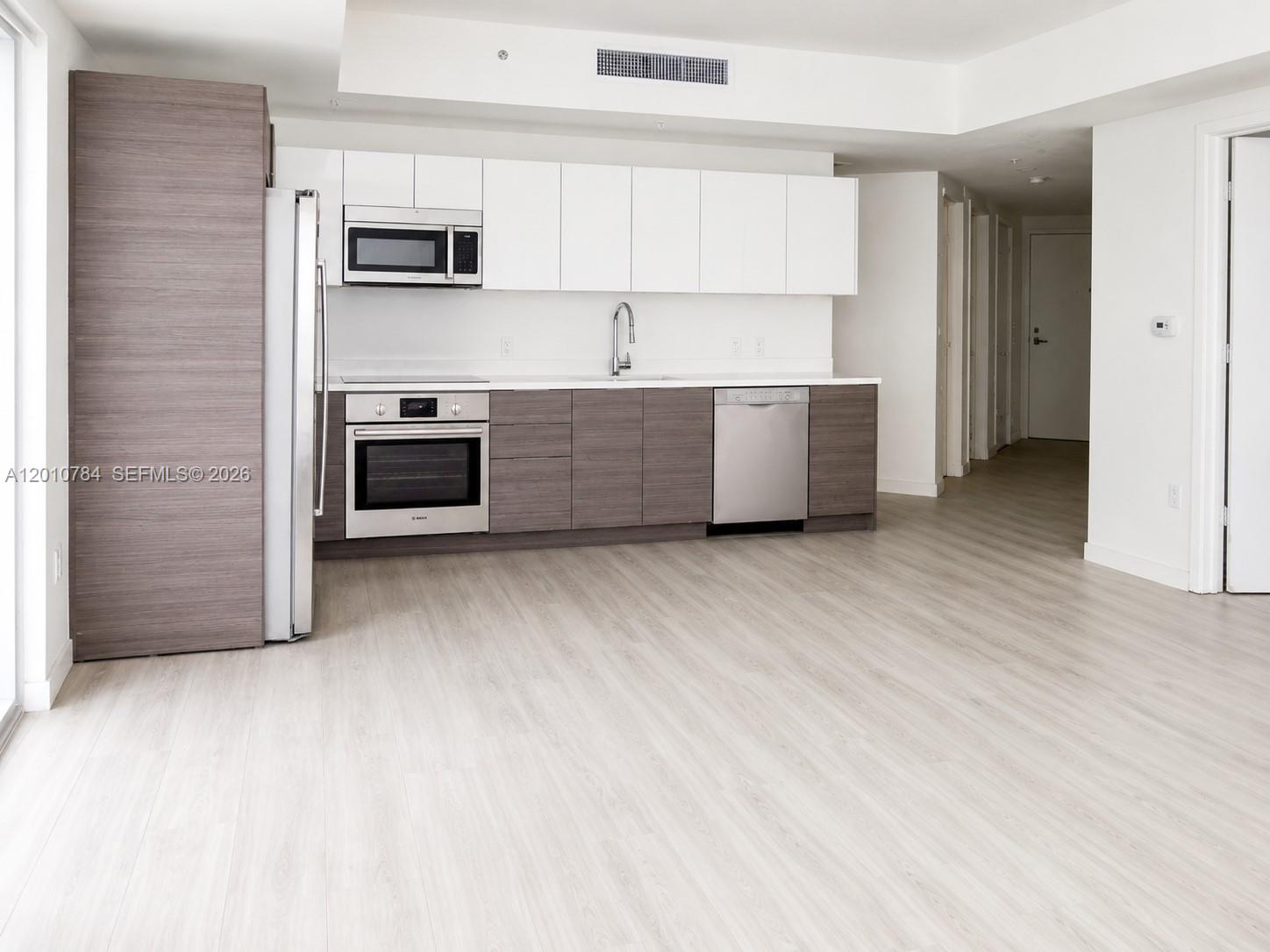 1010 SW 2nd Ave #1809, Miami FL 33130