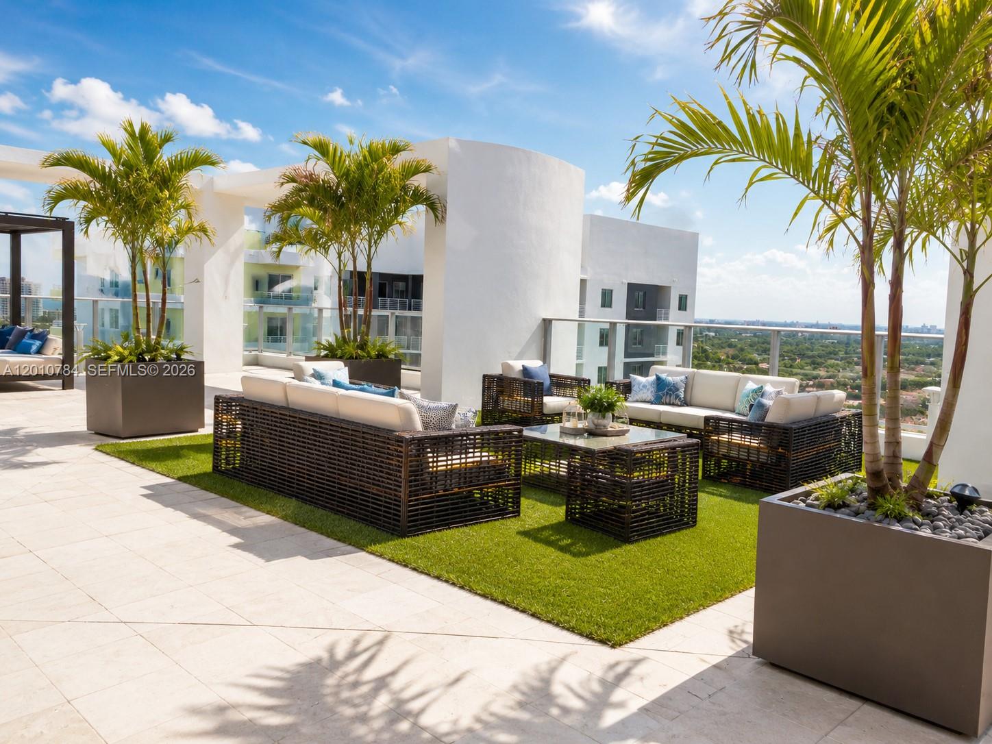 1010 SW 2nd Ave #1809, Miami FL 33130