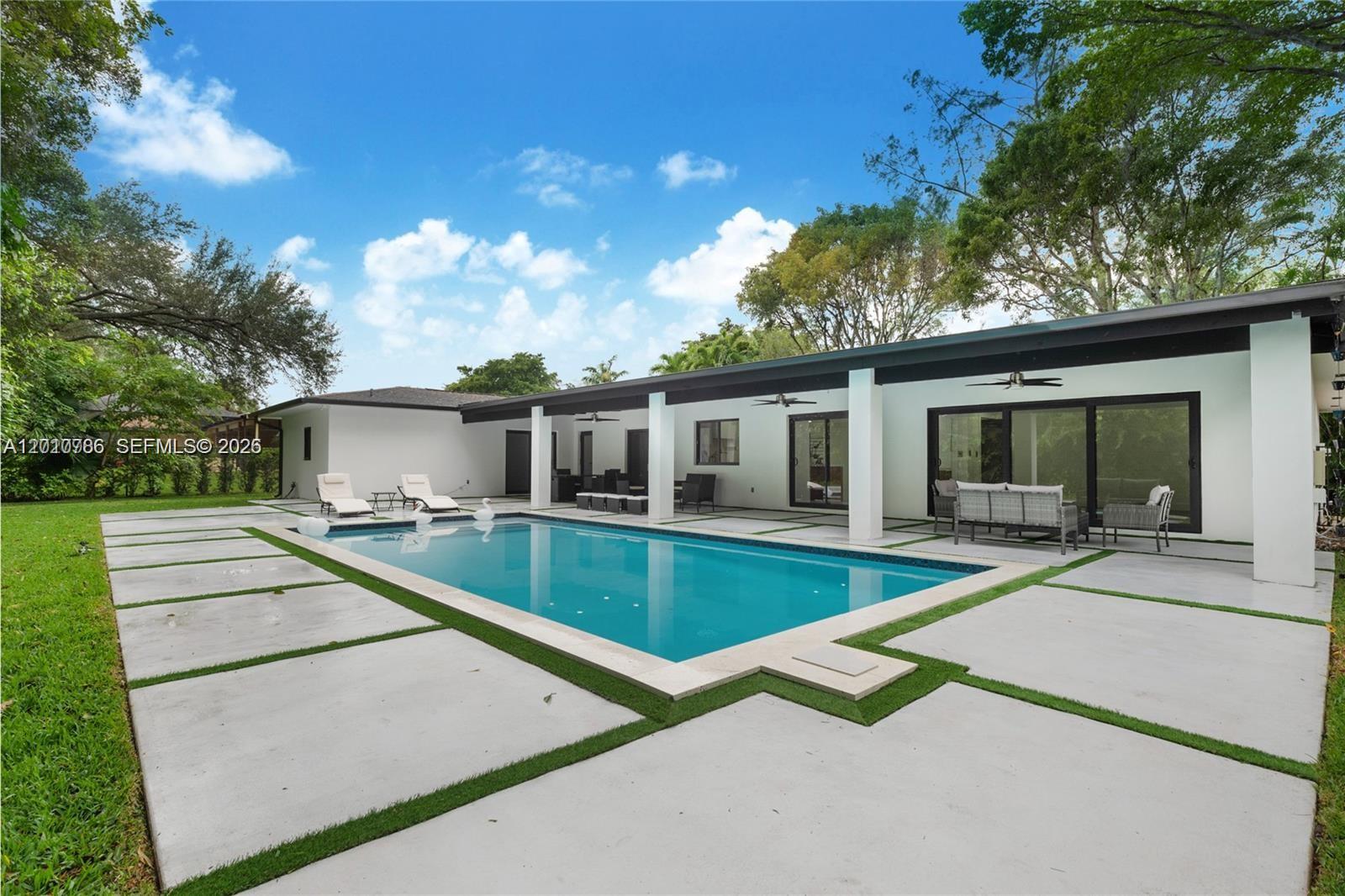 17203 SW 78th Pl, Palmetto Bay FL 33157