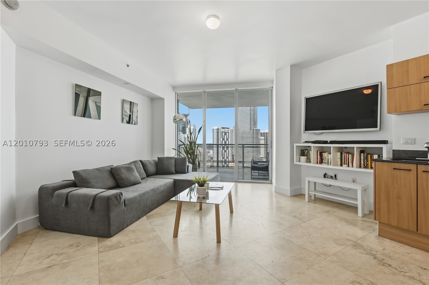350 S Miami Ave #3307, Miami FL 33130