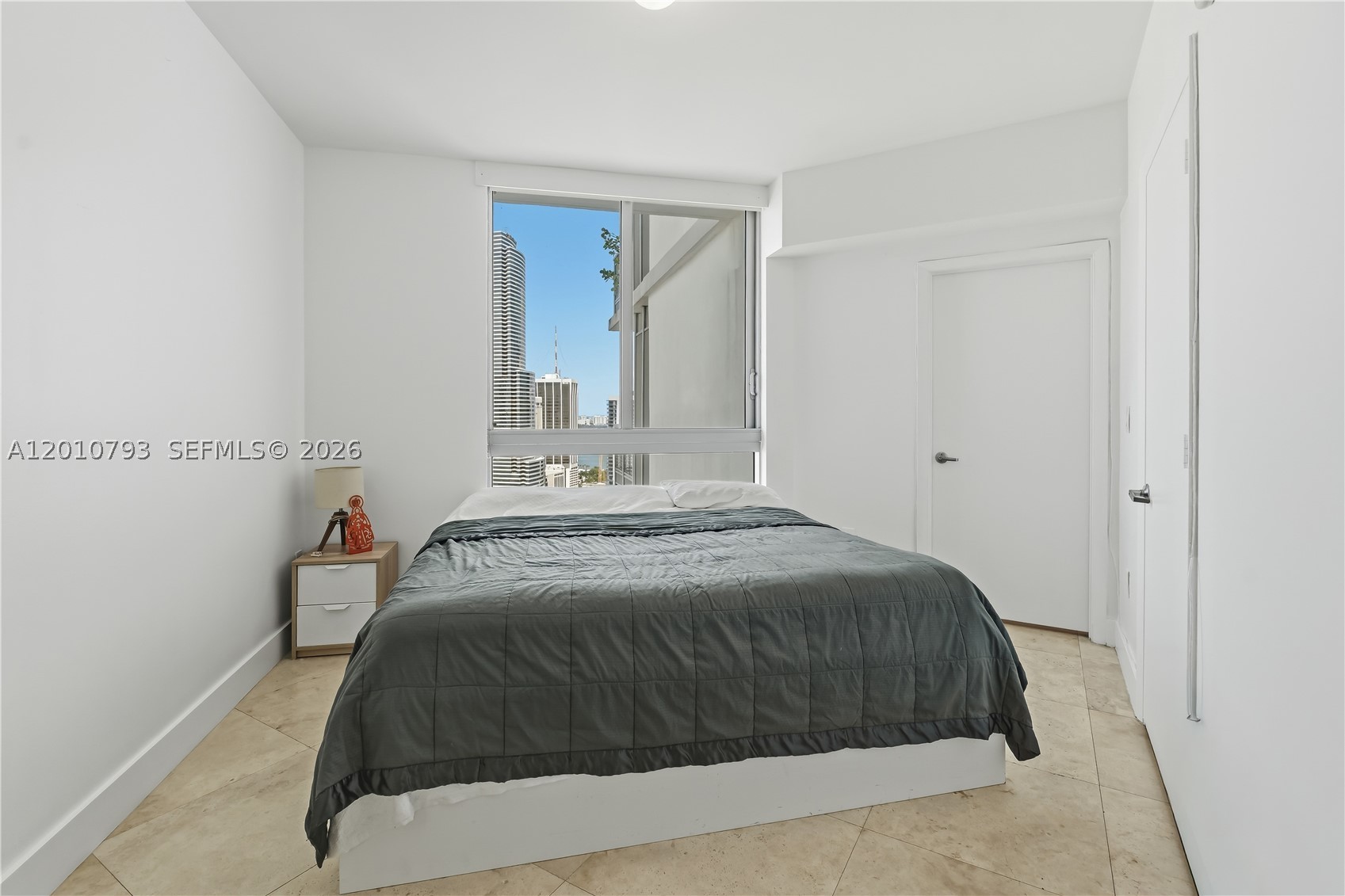 350 S Miami Ave #3307, Miami FL 33130