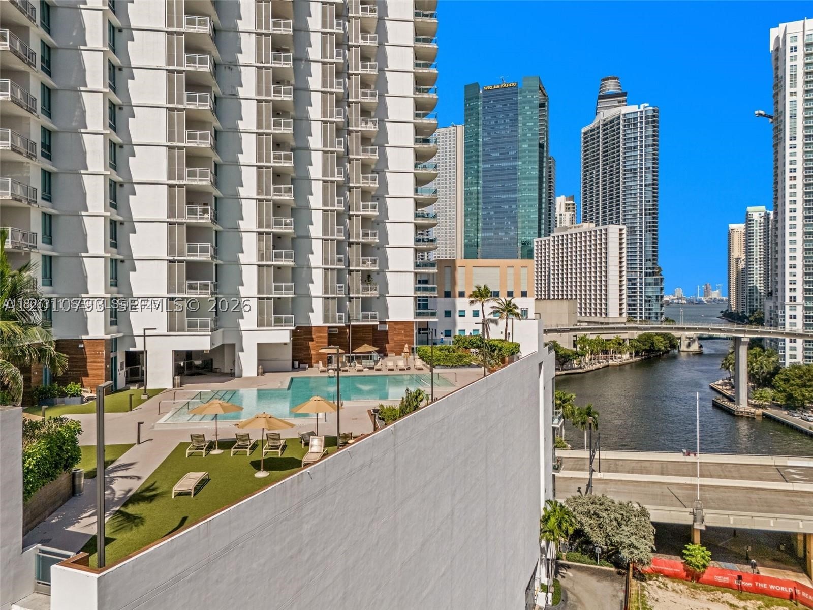 350 S Miami Ave #3307, Miami FL 33130