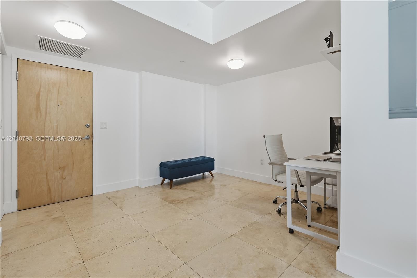 350 S Miami Ave #3307, Miami FL 33130