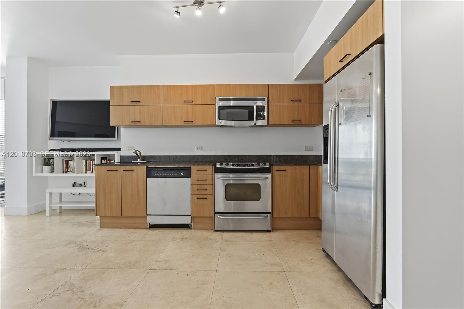 350 S Miami Ave #3307, Miami FL 33130