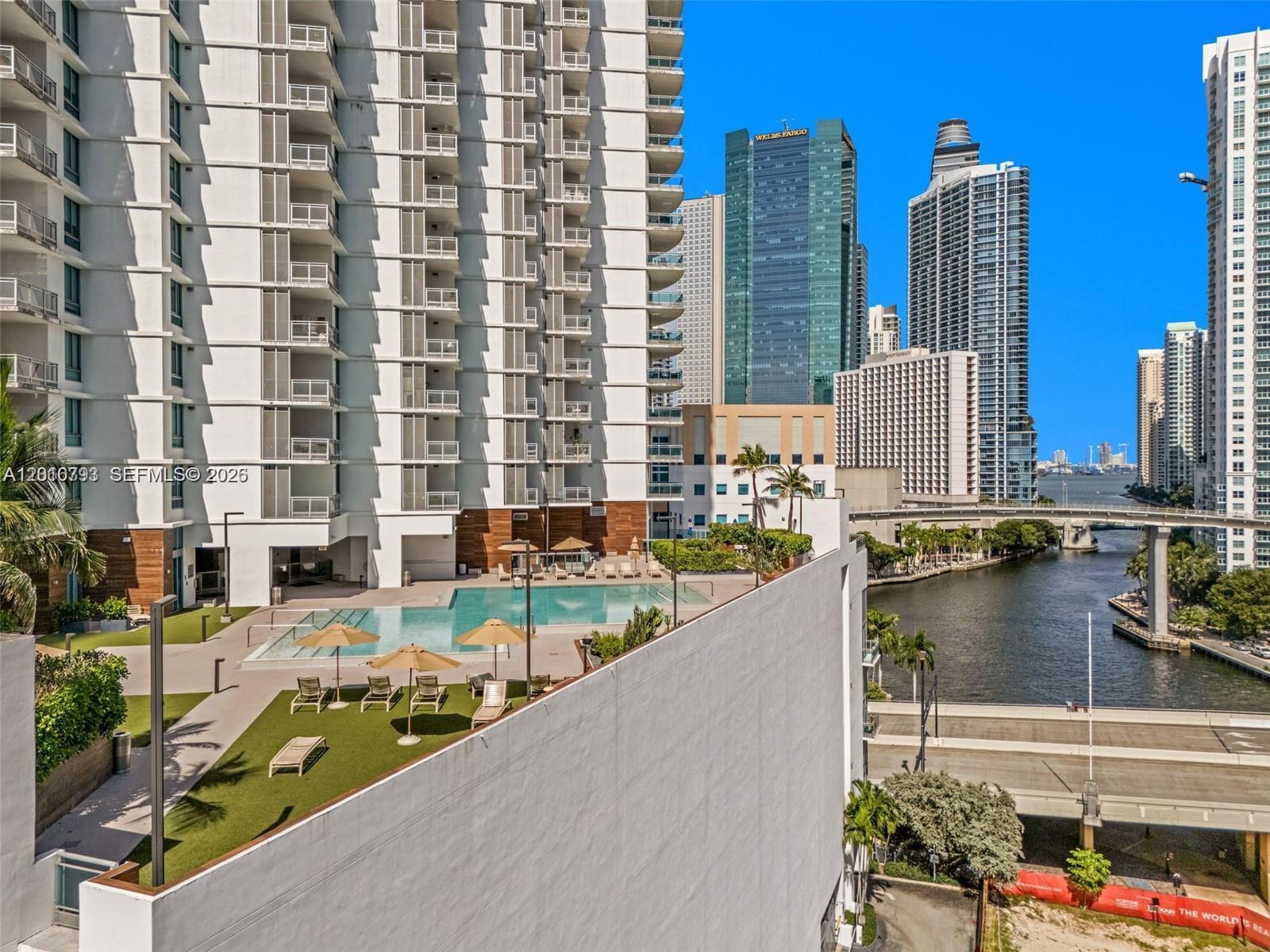 350 S Miami Ave #3307, Miami FL 33130