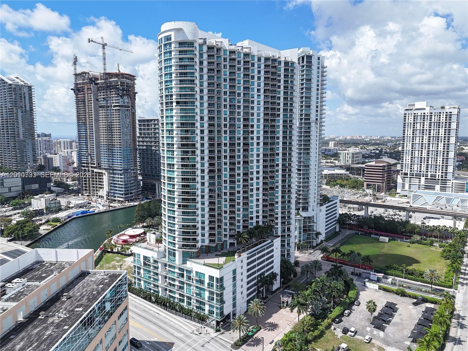 350 S Miami Ave #3307, Miami FL 33130