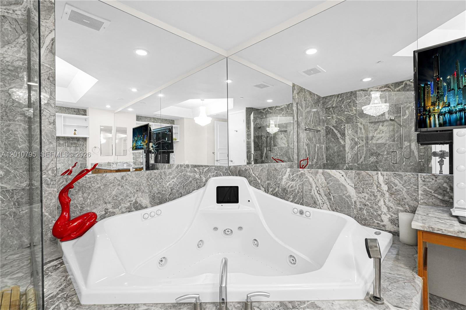 16051 Collins Ave #504, Sunny Isles Beach FL 33160