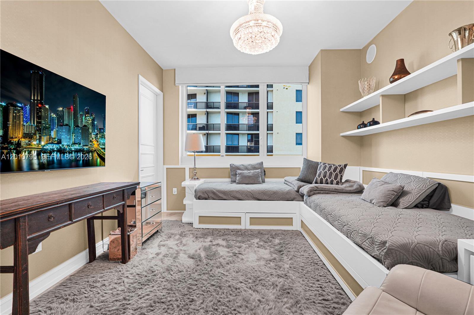 16051 Collins Ave #504, Sunny Isles Beach FL 33160