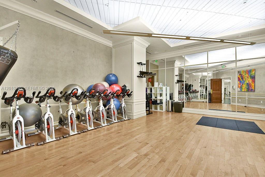 16051 Collins Ave #504, Sunny Isles Beach FL 33160