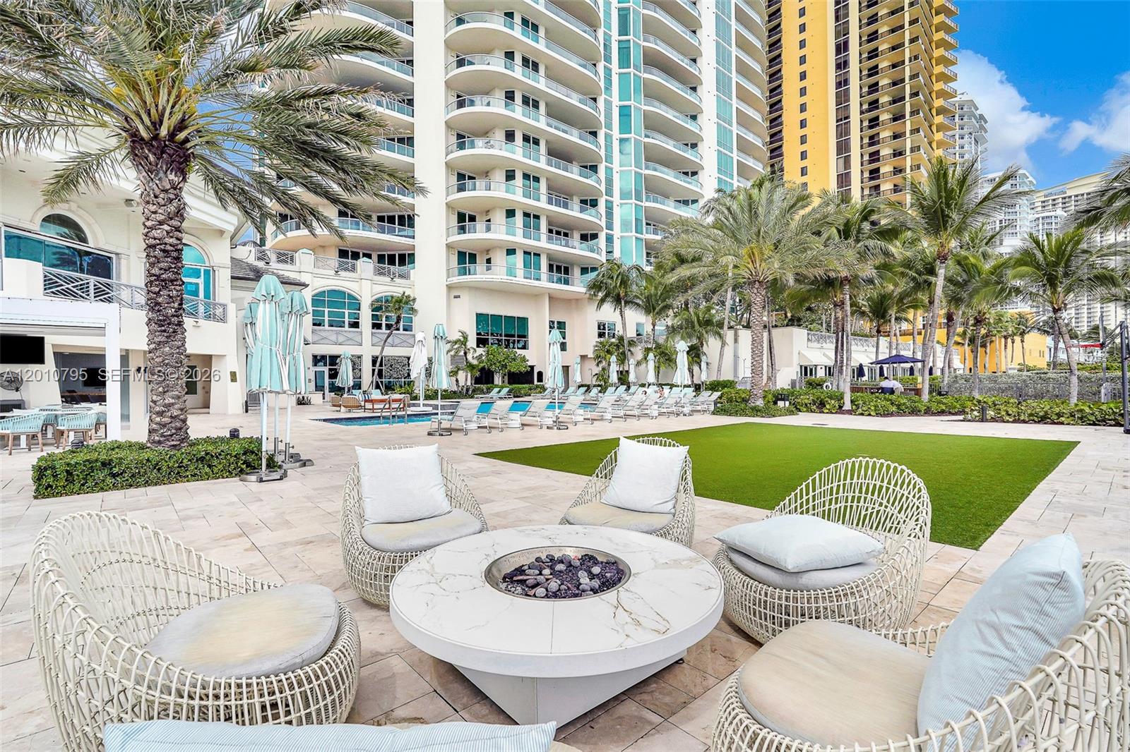 16051 Collins Ave #504, Sunny Isles Beach FL 33160