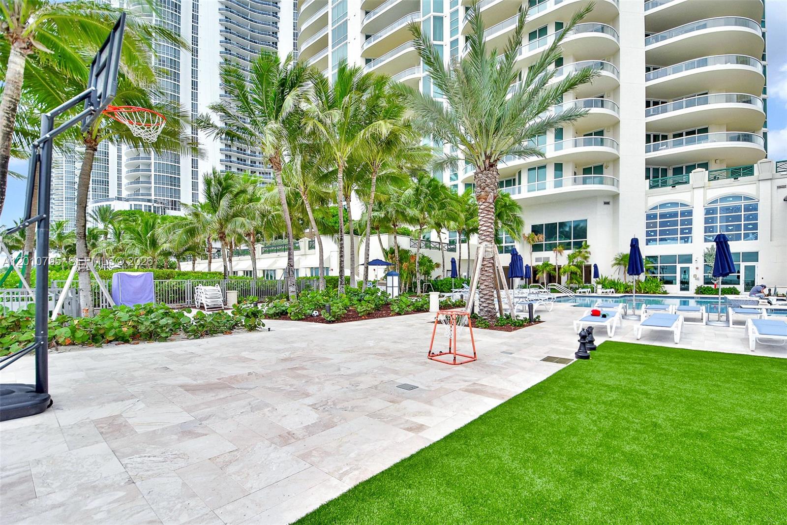 16051 Collins Ave #504, Sunny Isles Beach FL 33160