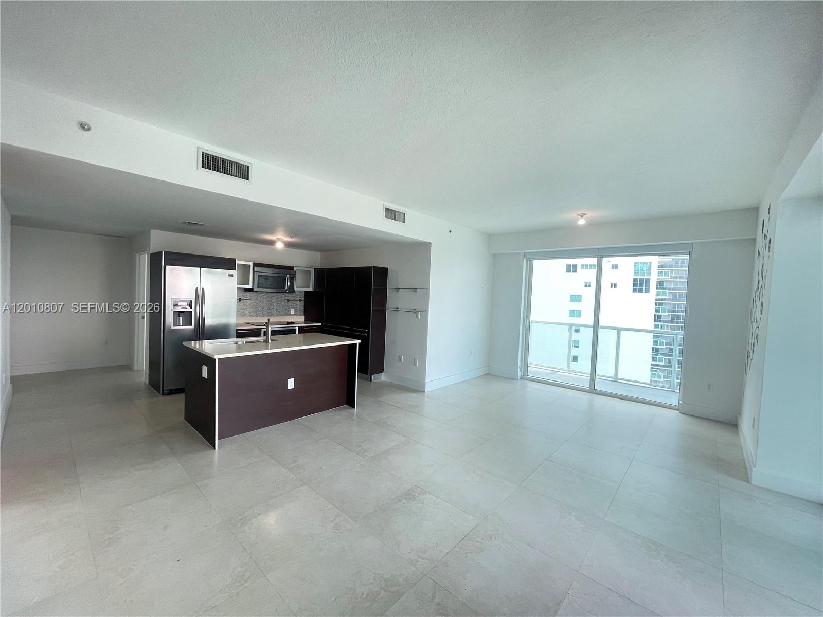 1900 N Bayshore Dr #3311, Miami FL 33132
