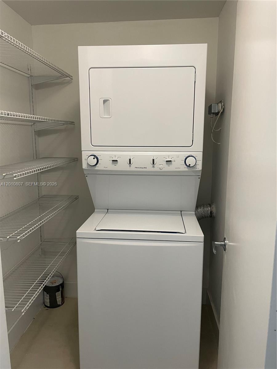 1900 N Bayshore Dr #3311, Miami FL 33132
