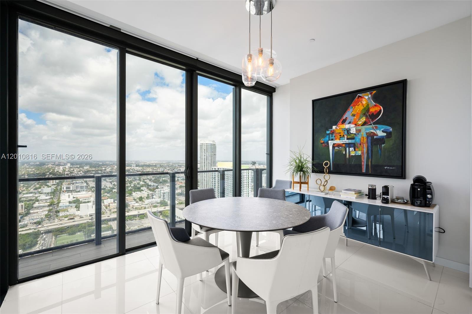 88 SW 7th St #PH4301, Miami FL 33130