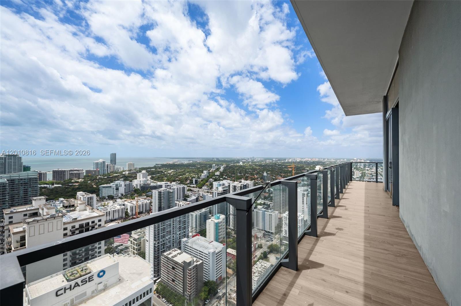 88 SW 7th St #PH4301, Miami FL 33130