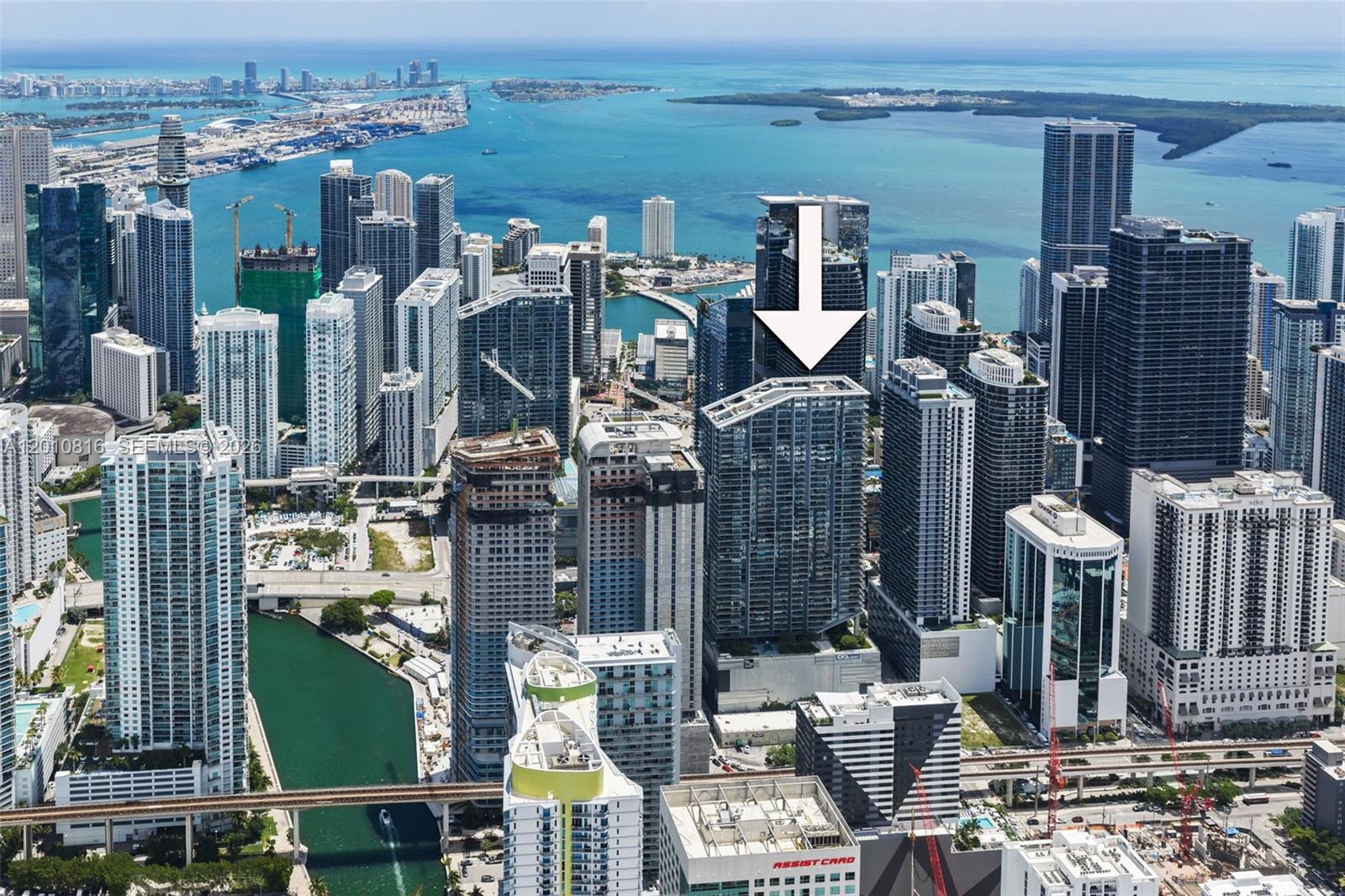 88 SW 7th St #PH4301, Miami FL 33130
