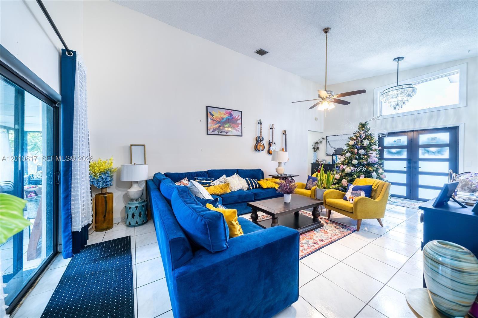 4975 NW 82nd Ter, Lauderhill FL 33351