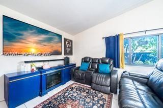 4975 NW 82nd Ter, Lauderhill FL 33351