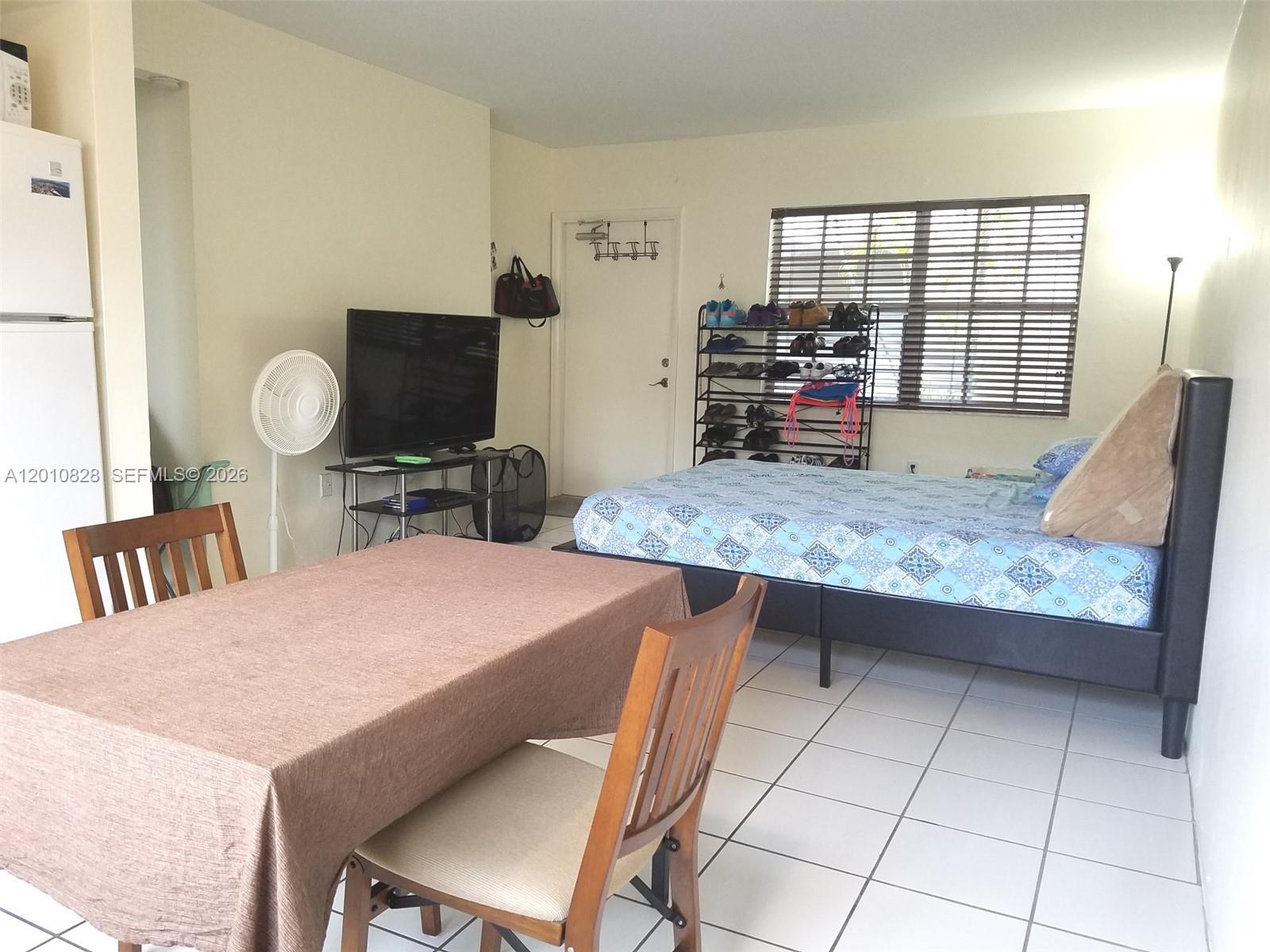 6565 Santona St #B8, Coral Gables FL 33146
