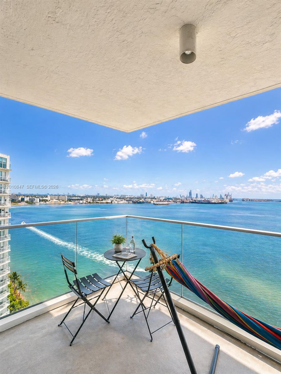 800 Claughton Island DR #2001, Miami FL 33131