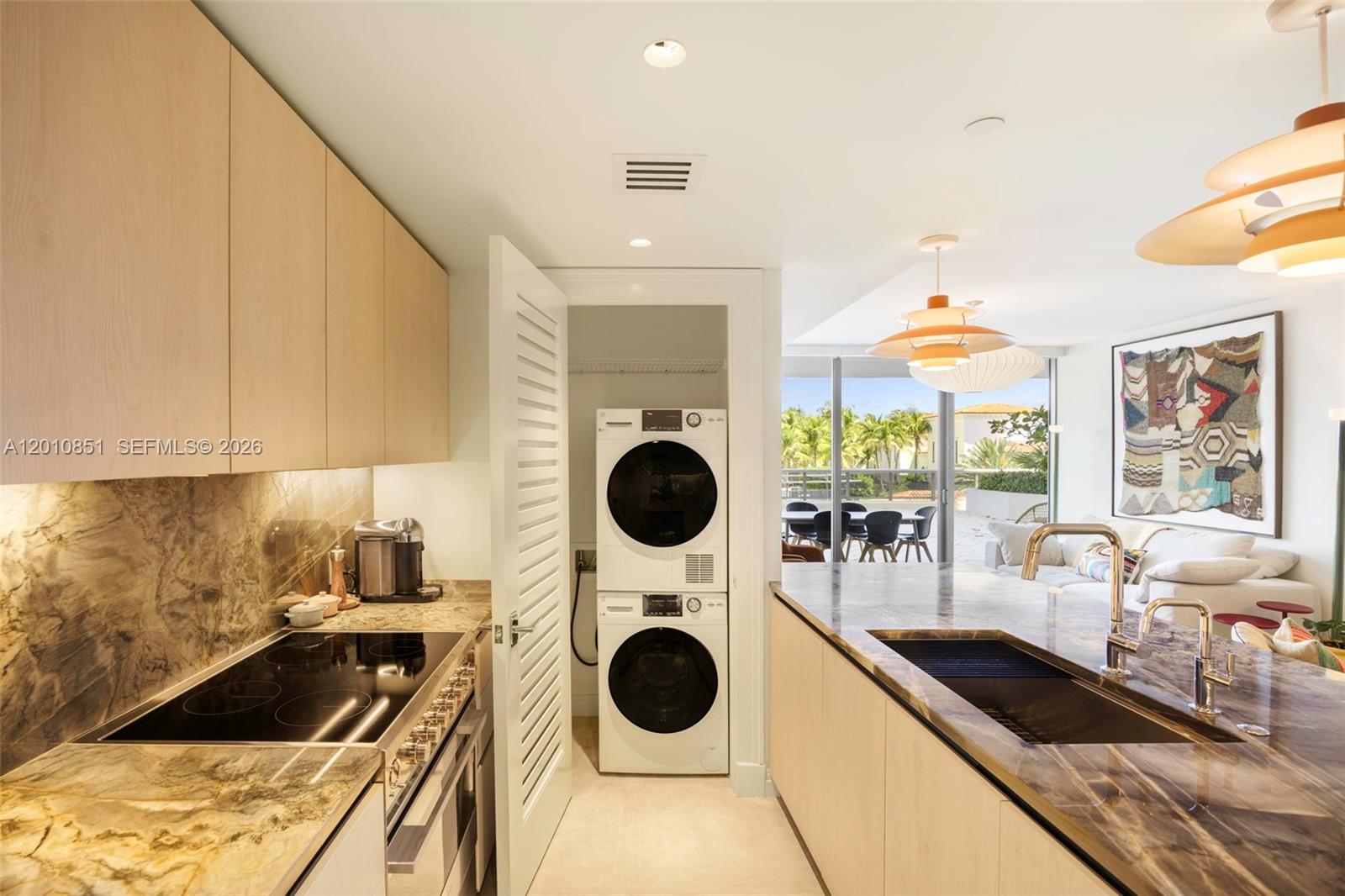 5875 Collins Ave #503, Miami Beach FL 33140