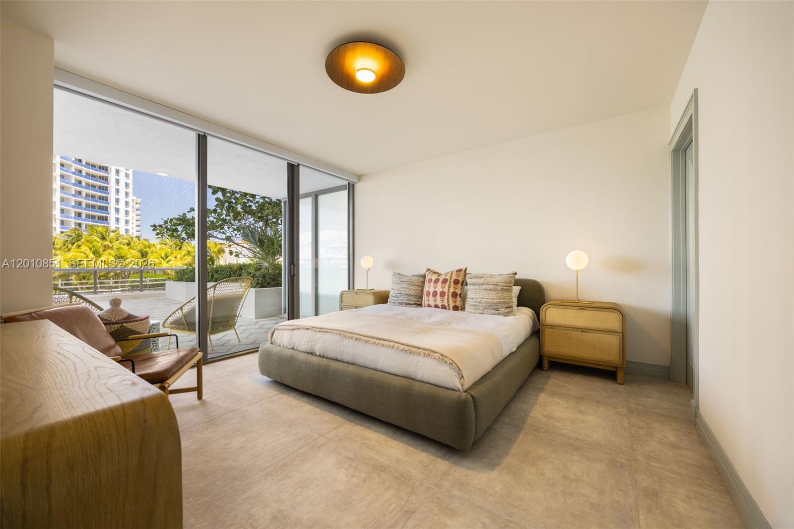 5875 Collins Ave #503, Miami Beach FL 33140