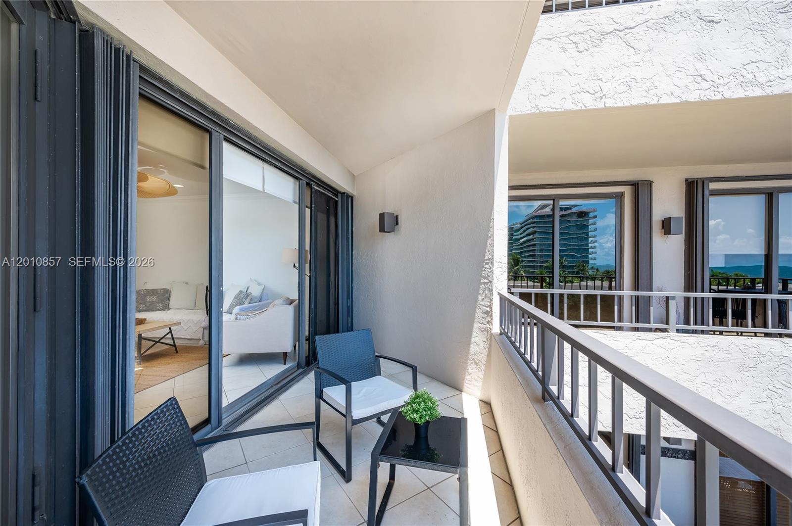 201 Crandon Blvd #505, Key Biscayne FL 33149