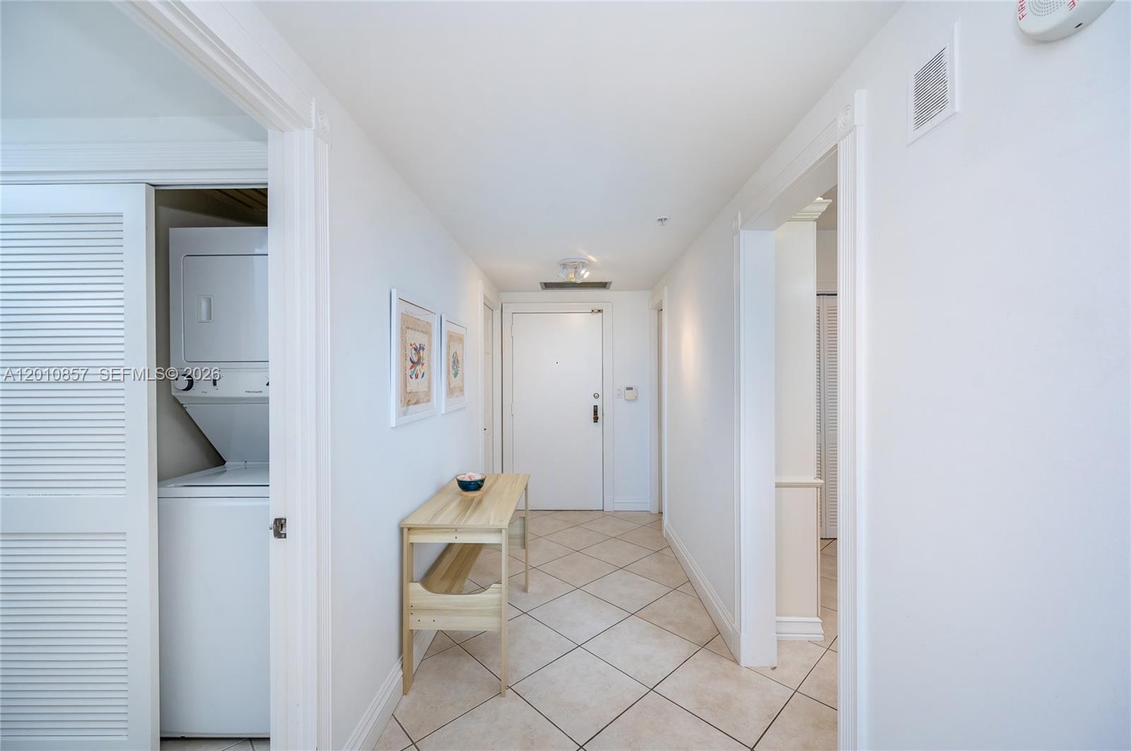 201 Crandon Blvd #505, Key Biscayne FL 33149