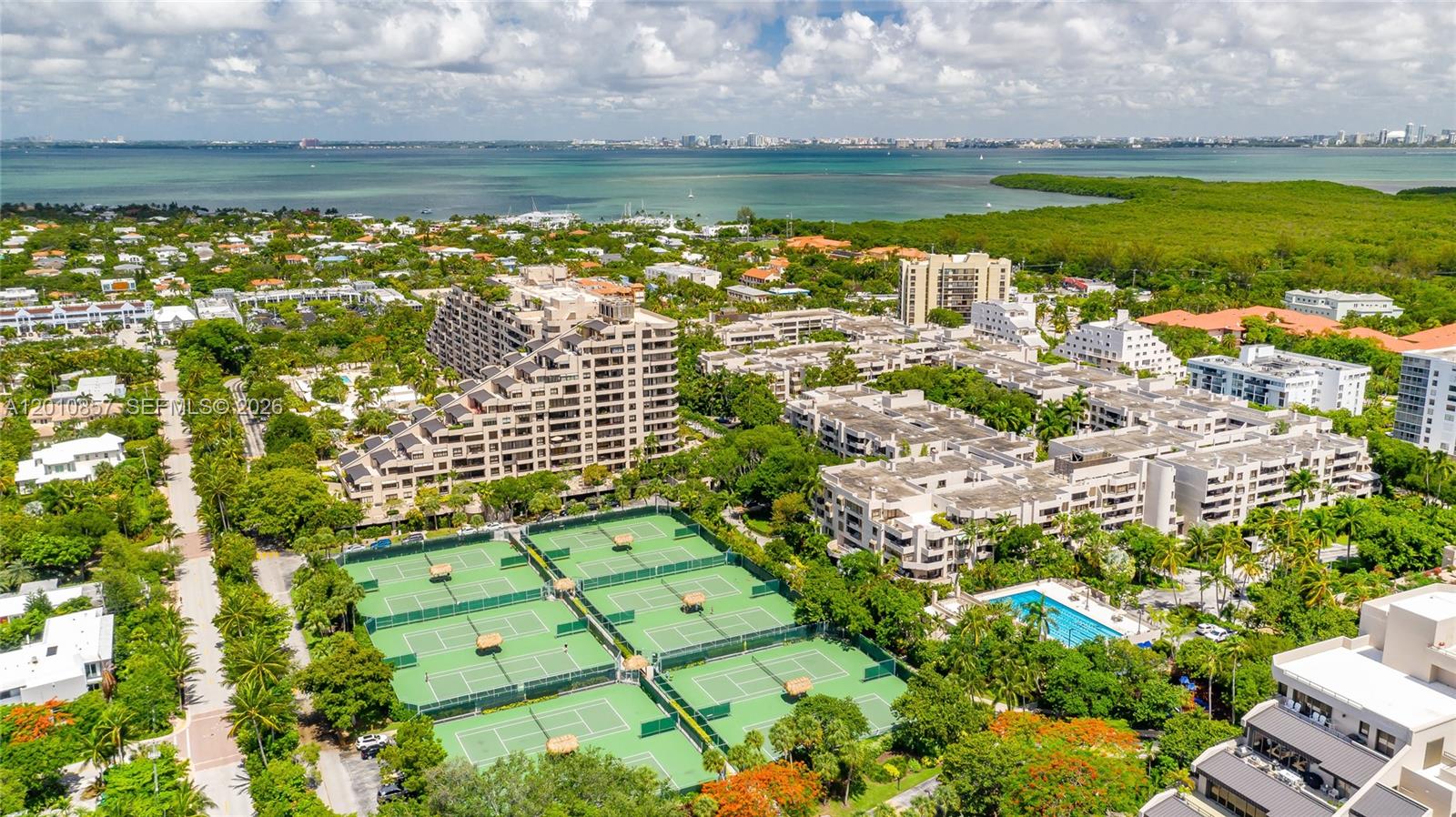 201 Crandon Blvd #505, Key Biscayne FL 33149