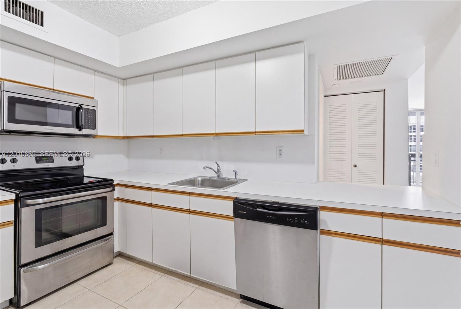 19195 NE 36th Ct #604, Aventura FL 33180