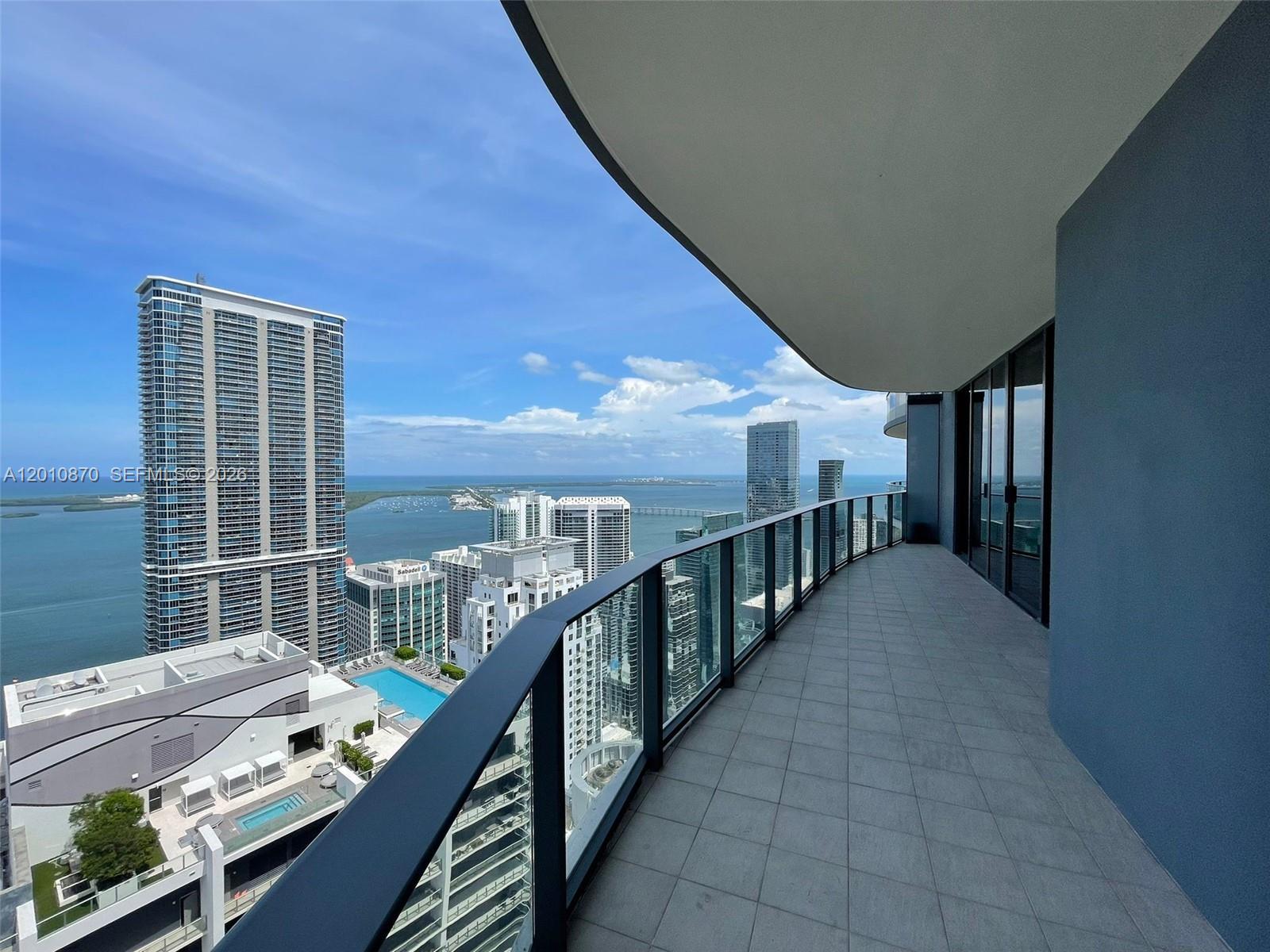1000 Brickell Plaza #5908, Miami FL 33131