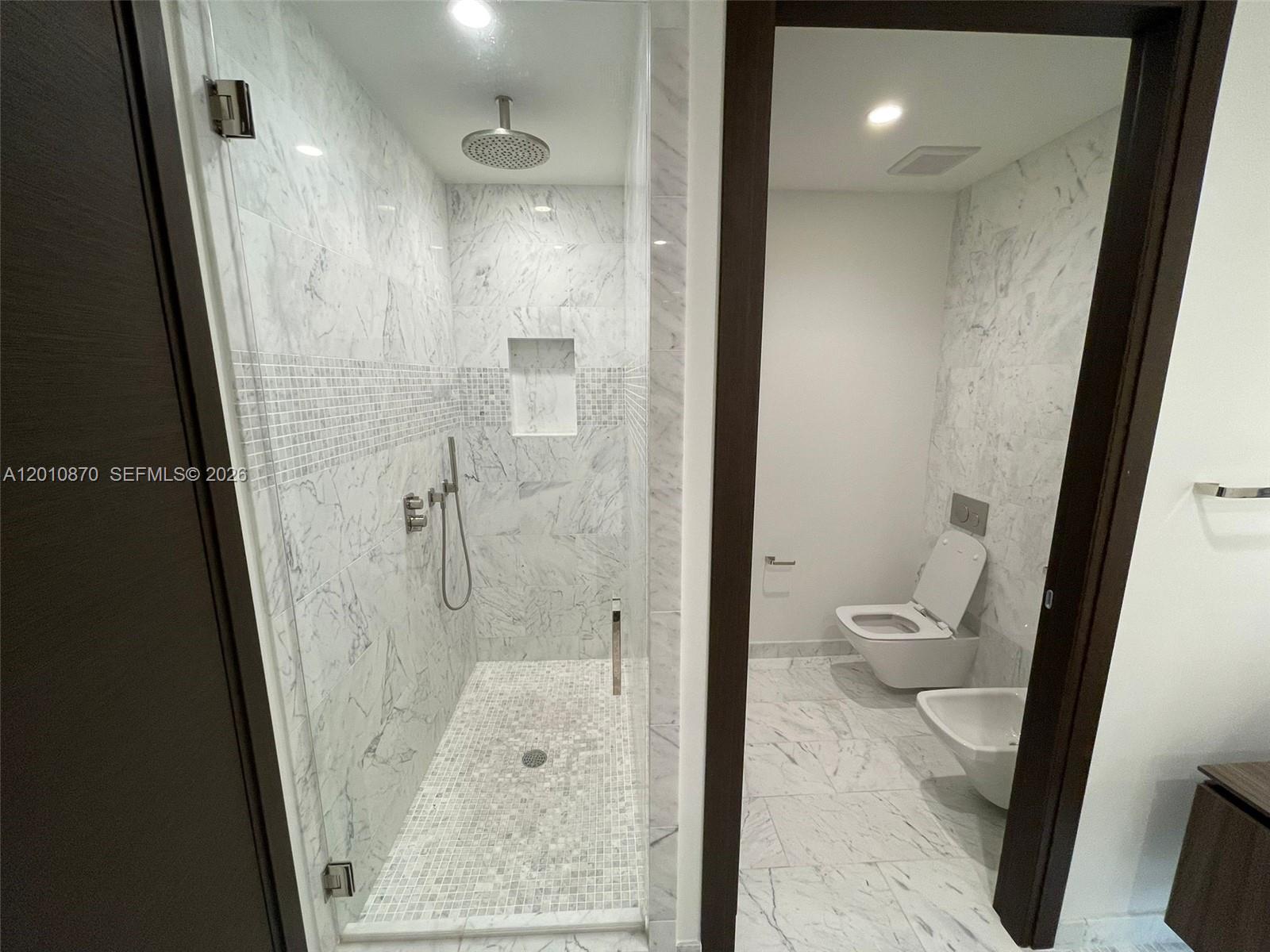 1000 Brickell Plaza #5908, Miami FL 33131