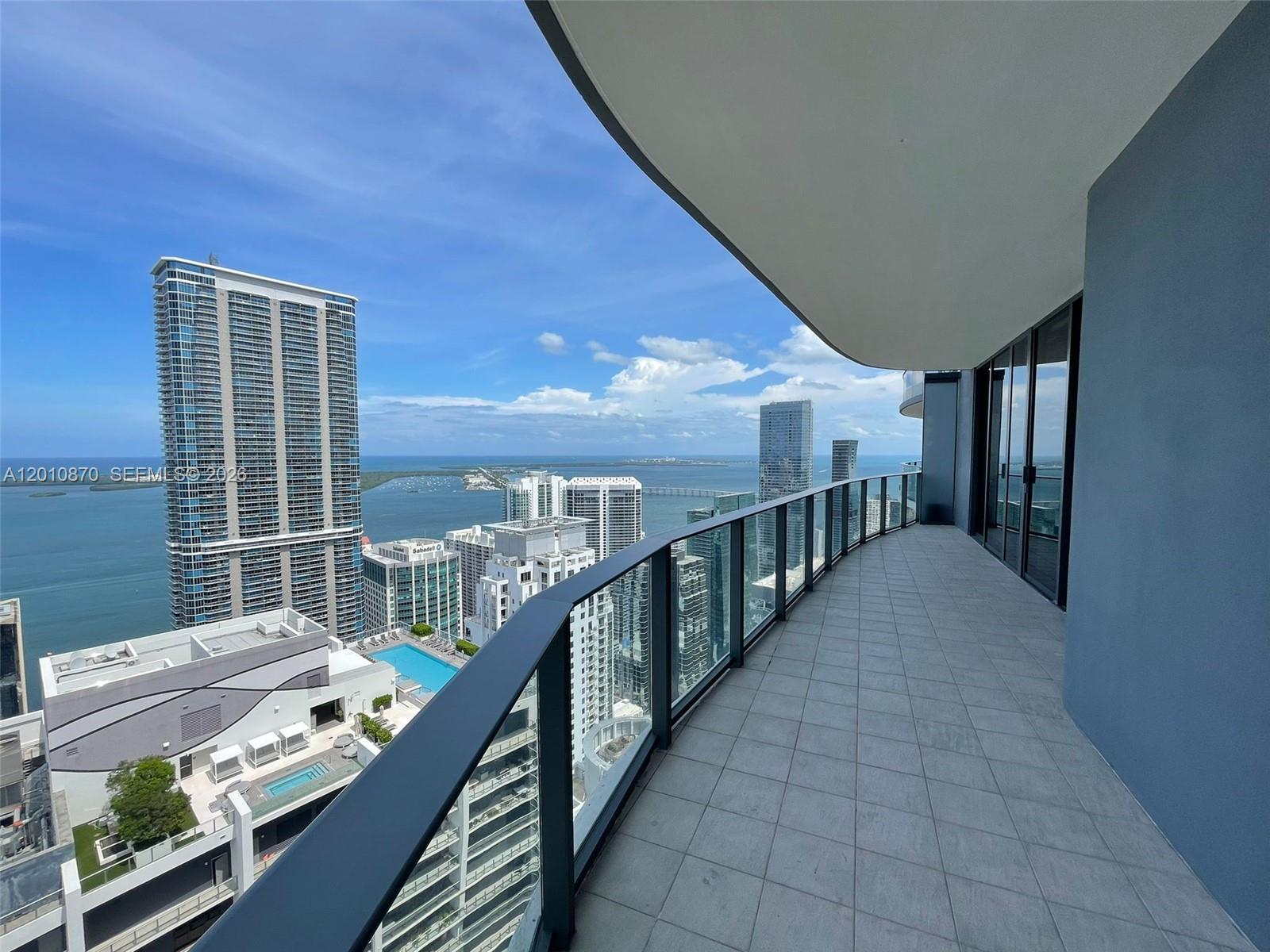 1000 Brickell Plaza #5908, Miami FL 33131