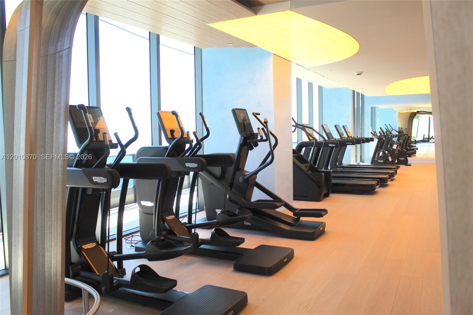 1000 Brickell Plaza #5908, Miami FL 33131