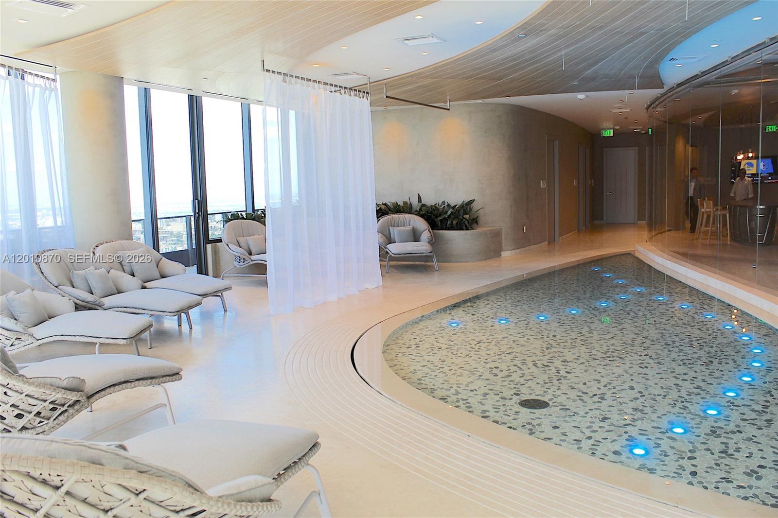 1000 Brickell Plaza #5908, Miami FL 33131