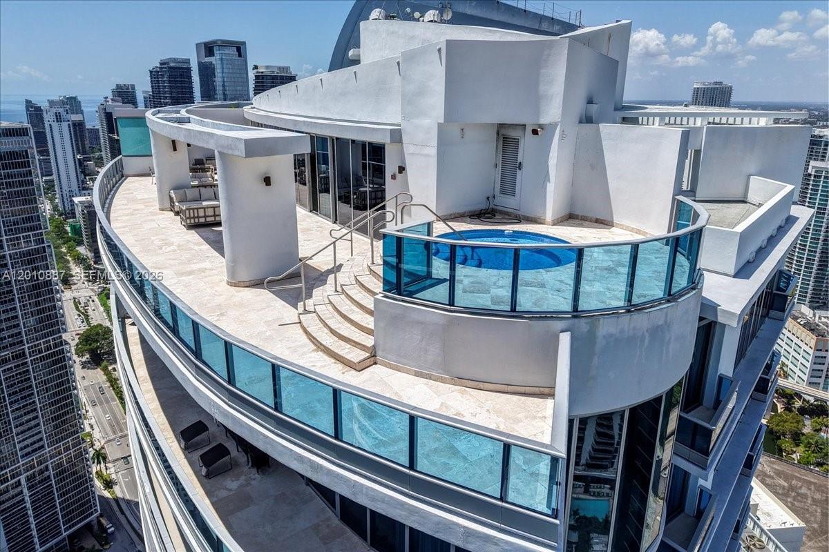 200 Biscayne Boulevard Way #PH 5401, Miami FL 33131