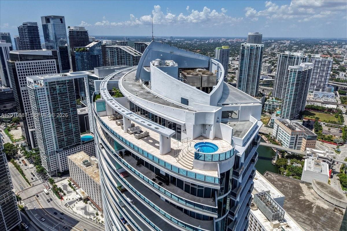 200 Biscayne Boulevard Way #PH 5401, Miami FL 33131