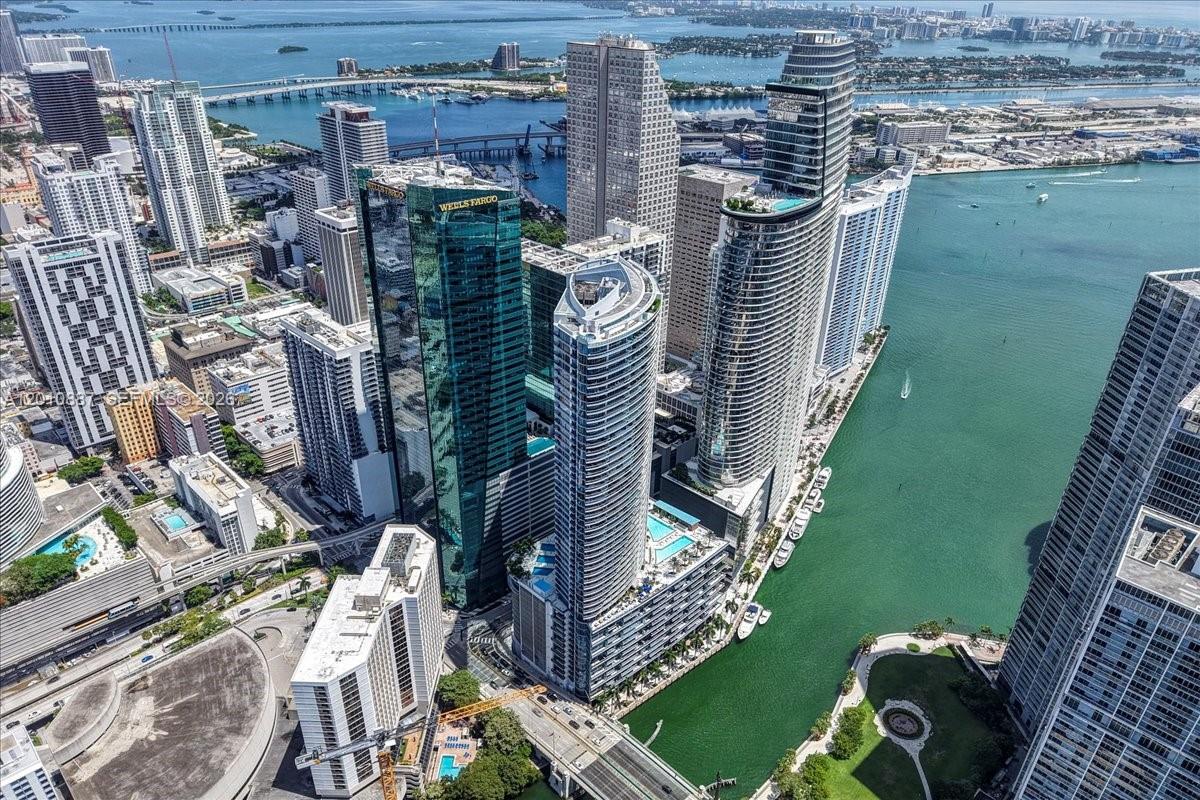 200 Biscayne Boulevard Way #PH 5401, Miami FL 33131