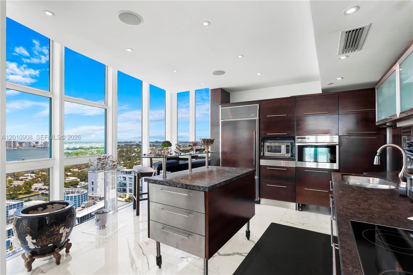 6000 Indian Creek Dr #PH25C-3, Miami Beach FL 33140