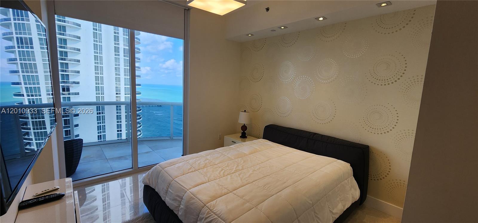 15811 Collins Ave #2802, Sunny Isles Beach FL 33160