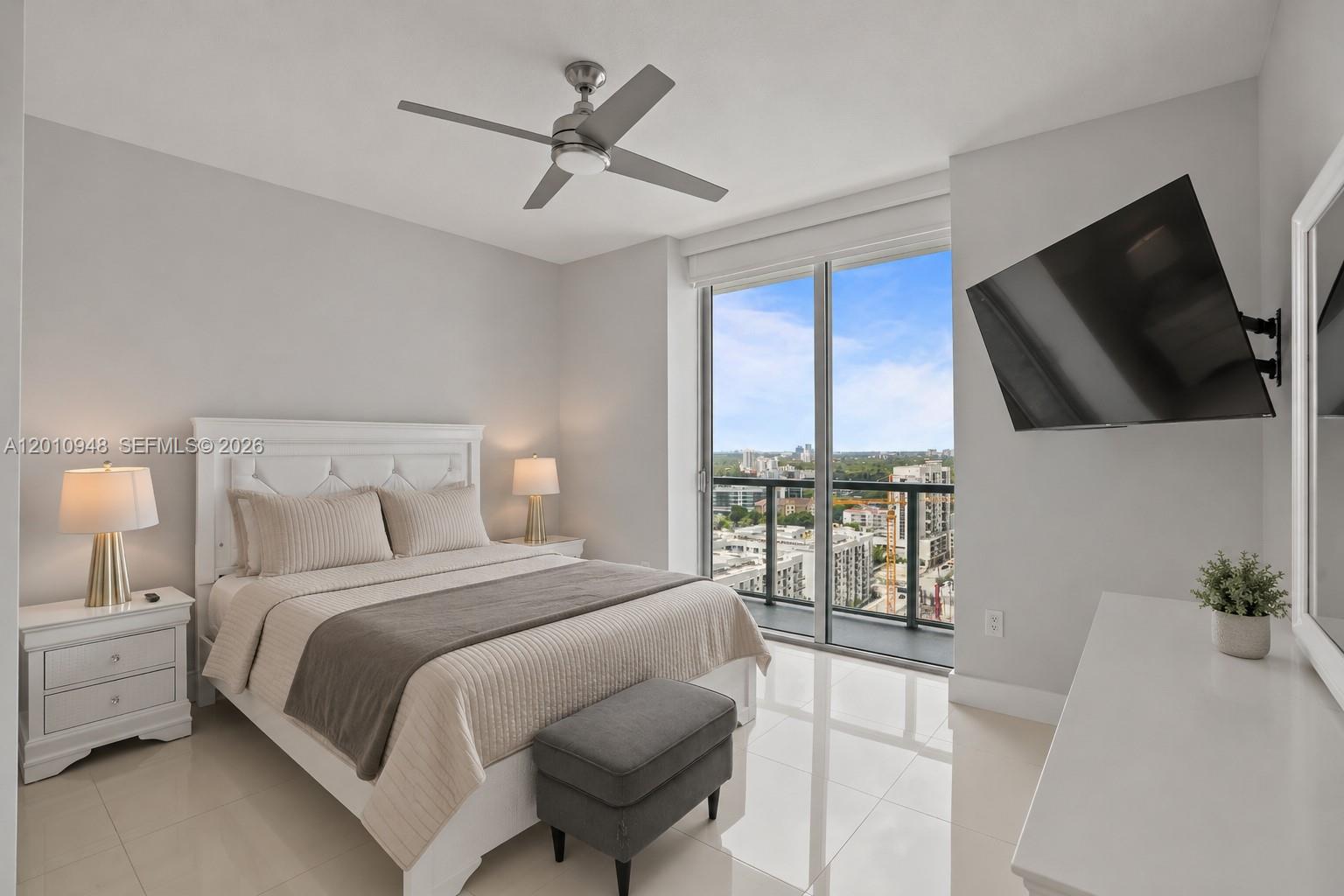 1111 SW 1st Ave #2325-N, Miami FL 33130