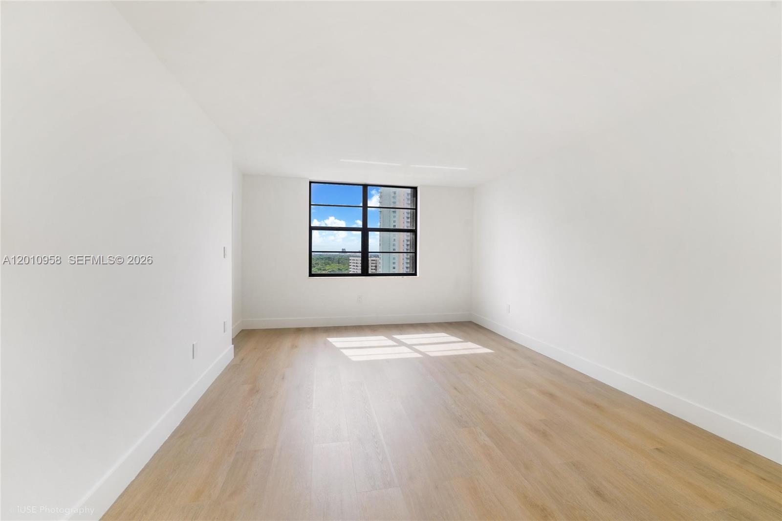 2333 Brickell Ave #1506, Miami FL 33129