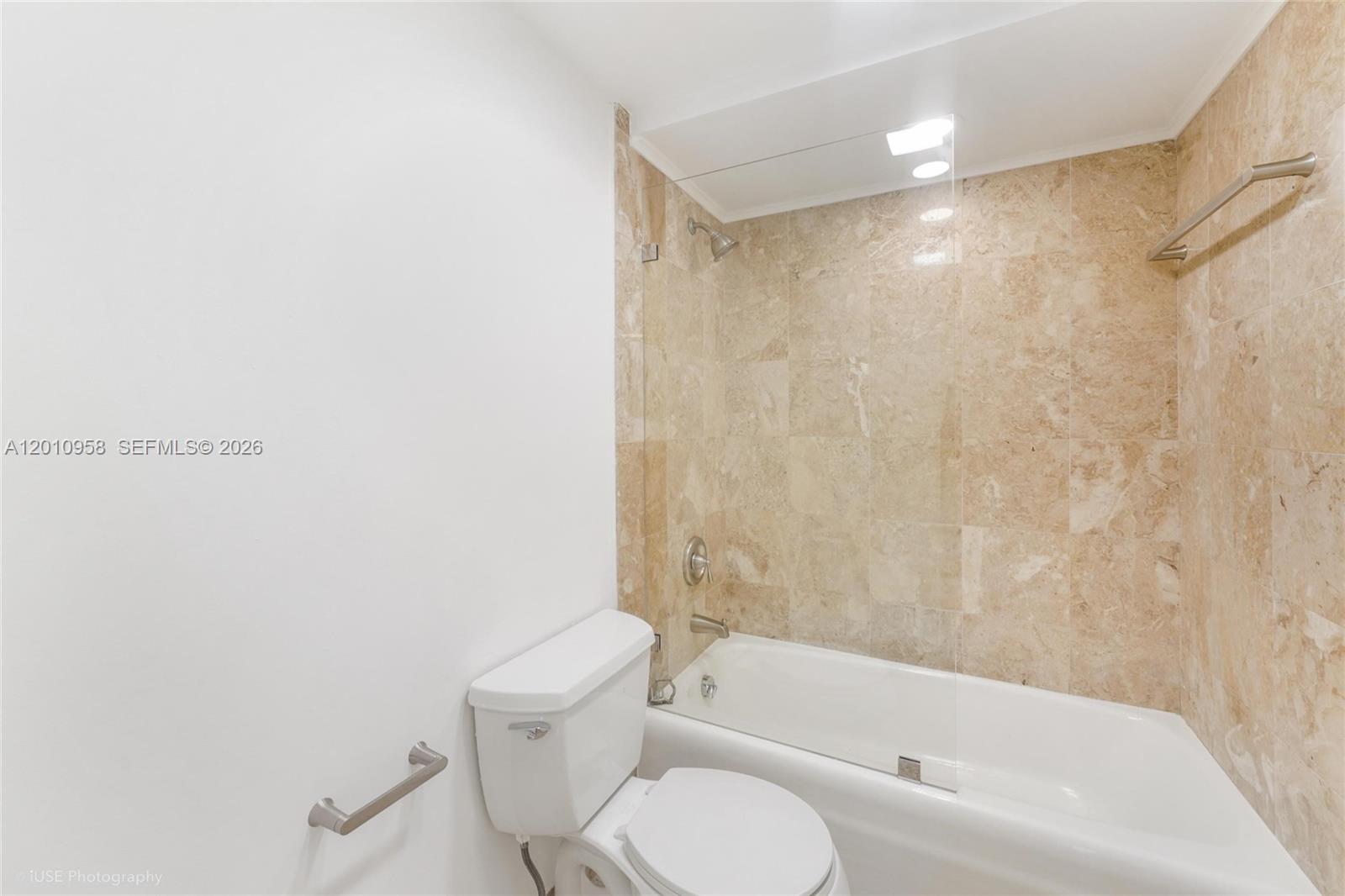 2333 Brickell Ave #1506, Miami FL 33129