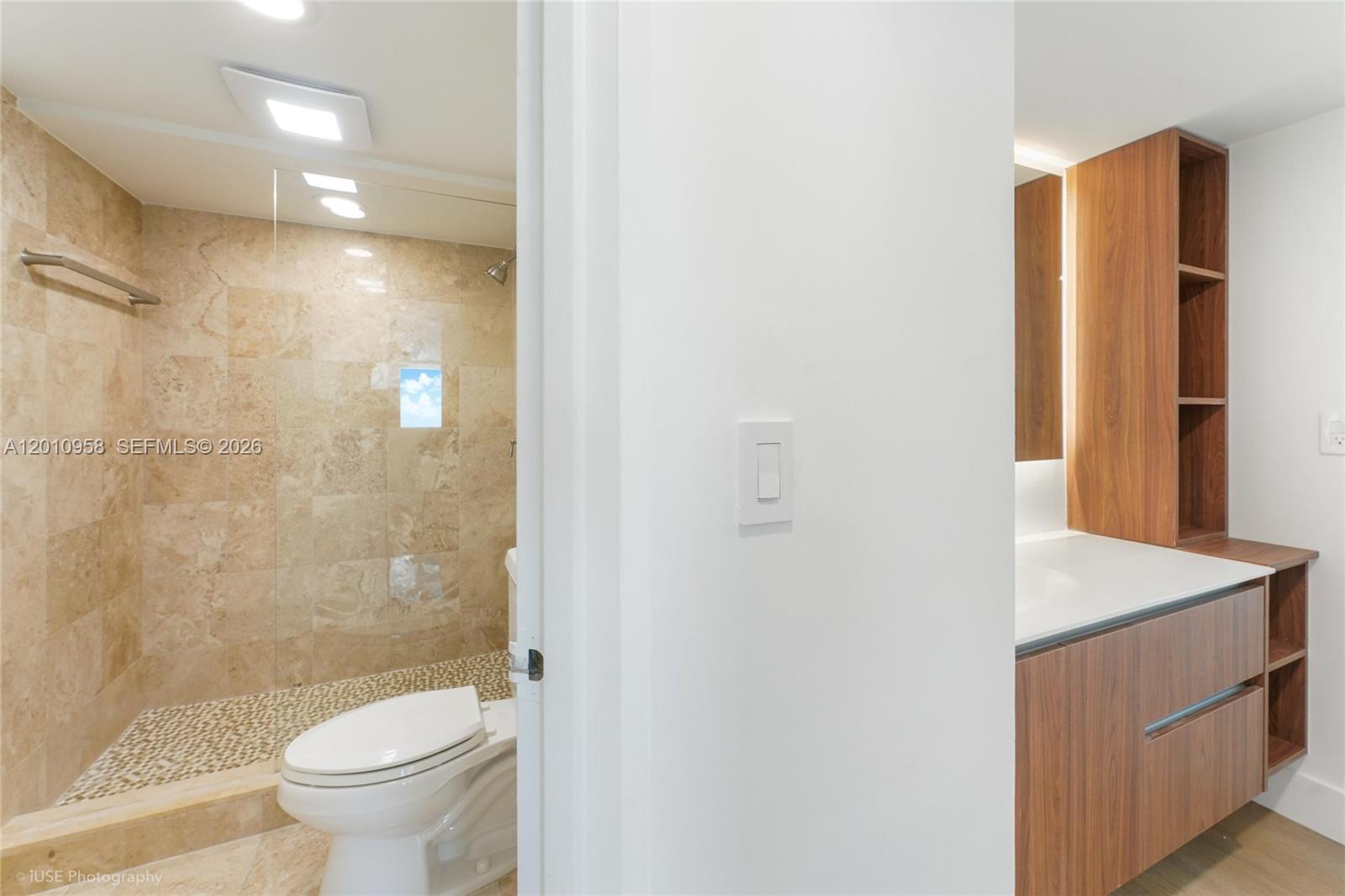 2333 Brickell Ave #1506, Miami FL 33129