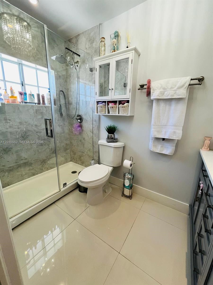7817 W 36th Ave #204, Hialeah FL 33018