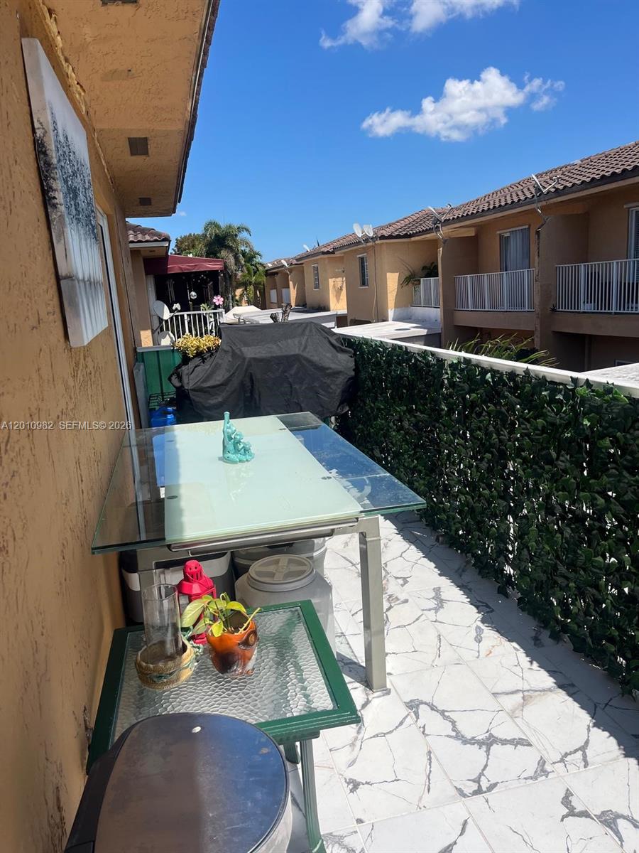 7817 W 36th Ave #204, Hialeah FL 33018