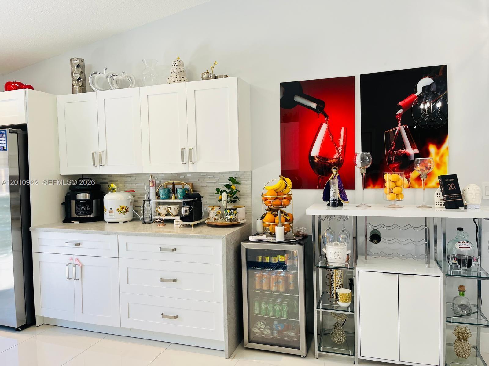7817 W 36th Ave #204, Hialeah FL 33018