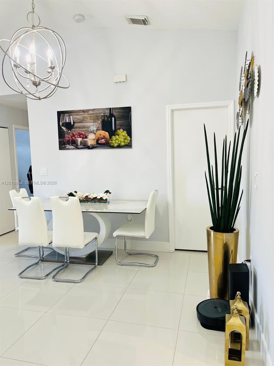 7817 W 36th Ave #204, Hialeah FL 33018