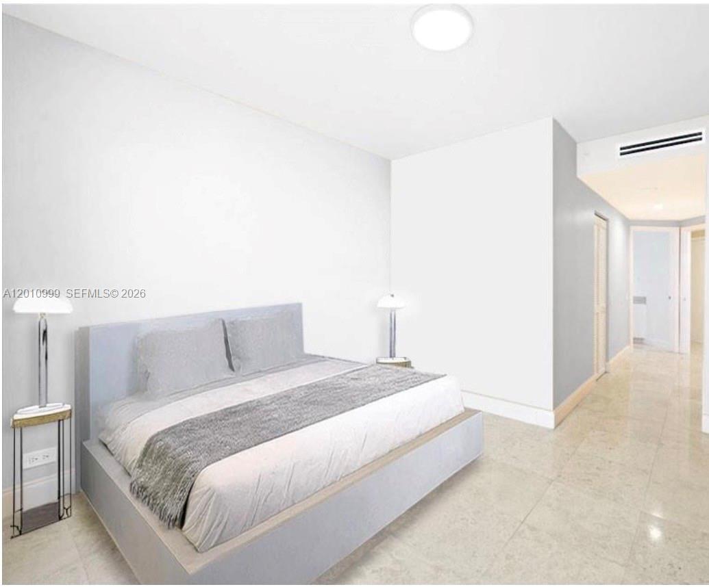 701 Brickell Key Blvd #910, Miami FL 33131